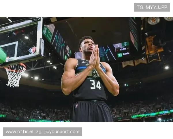 字母哥37+8创历史最快纪录！雄鹿仍吞苦果——一场精彩纷呈的篮球盛宴背后隐藏的故事